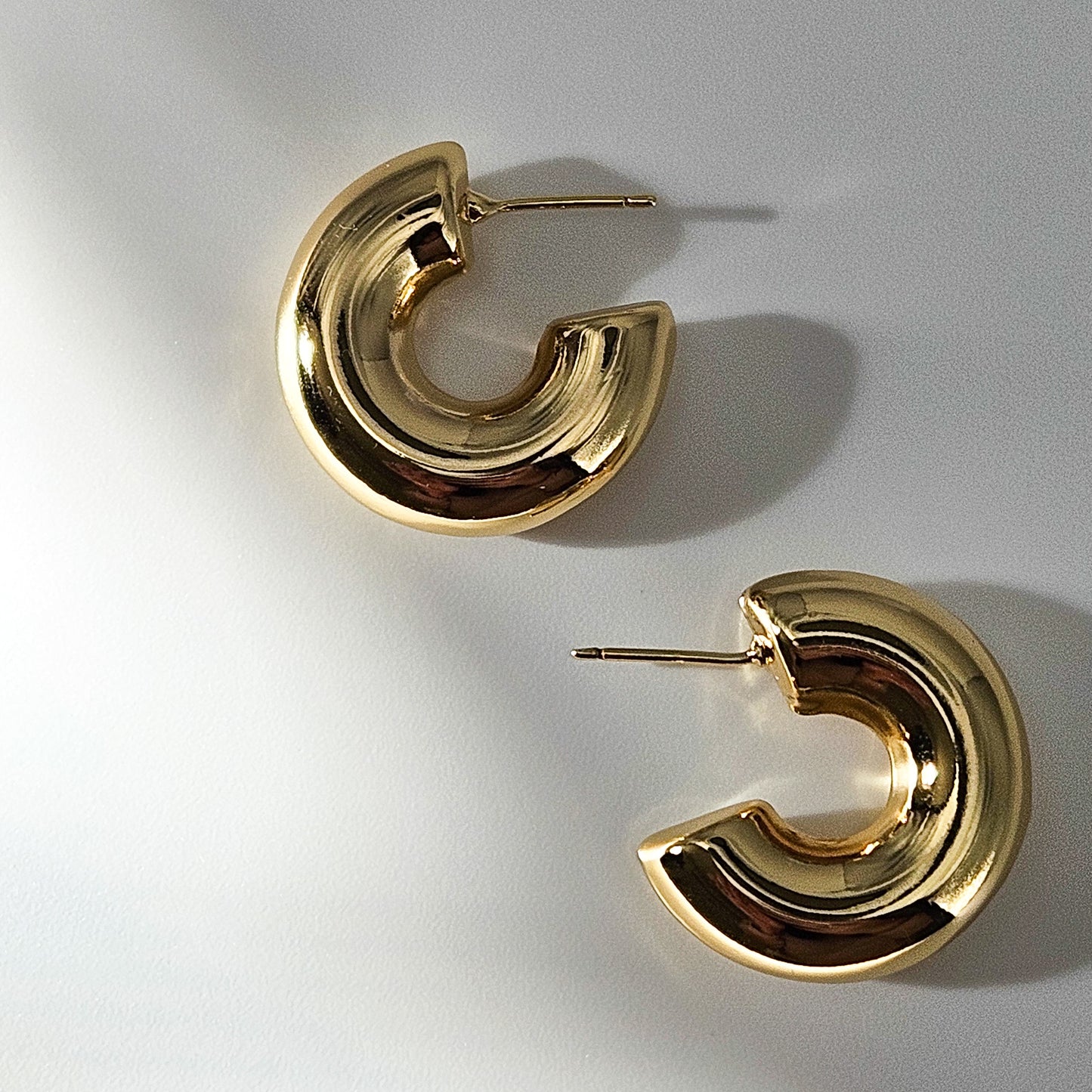 Bubble Hoop Studs- Gold Filled
