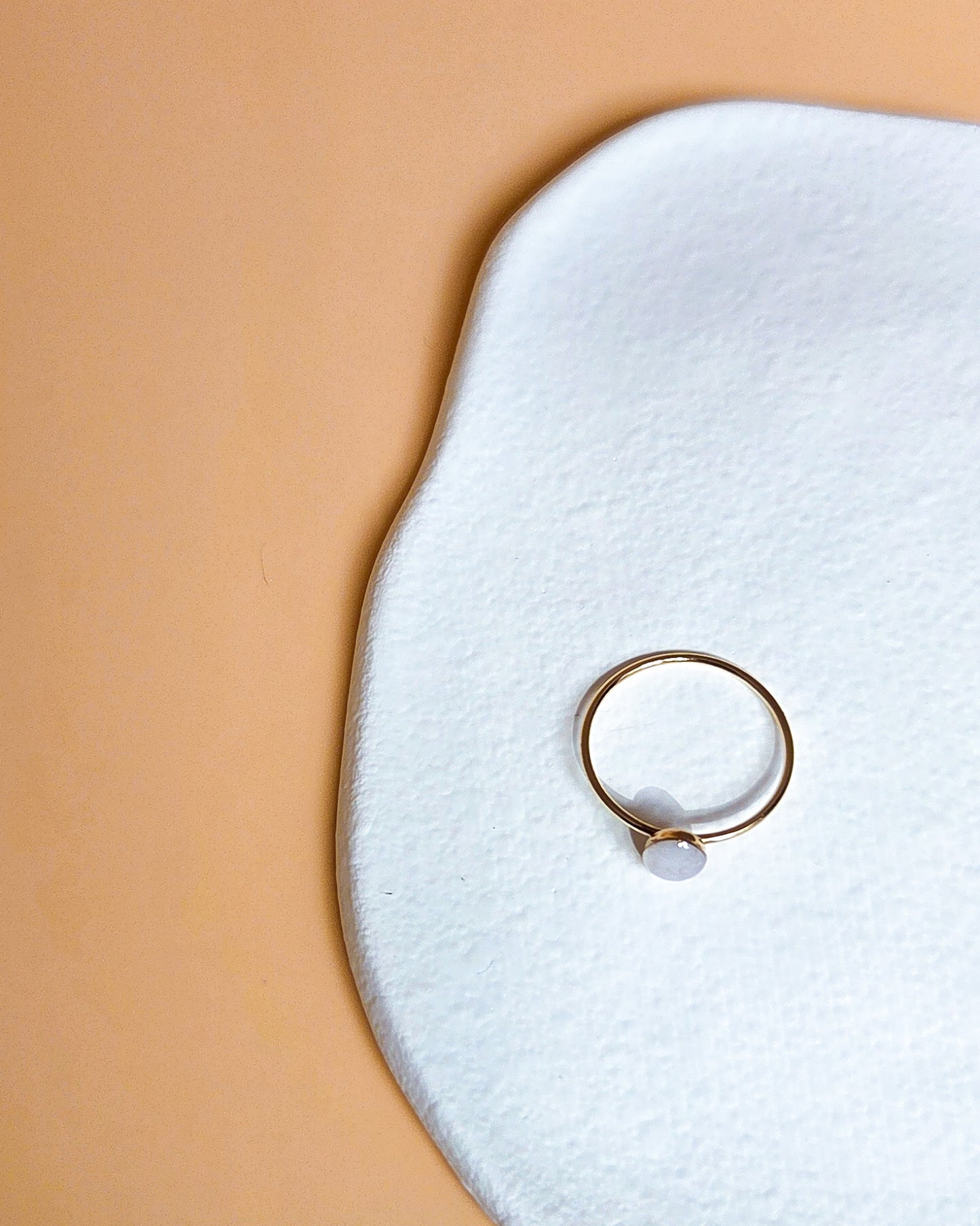Milk Oval Ring in 14K Gold Filled