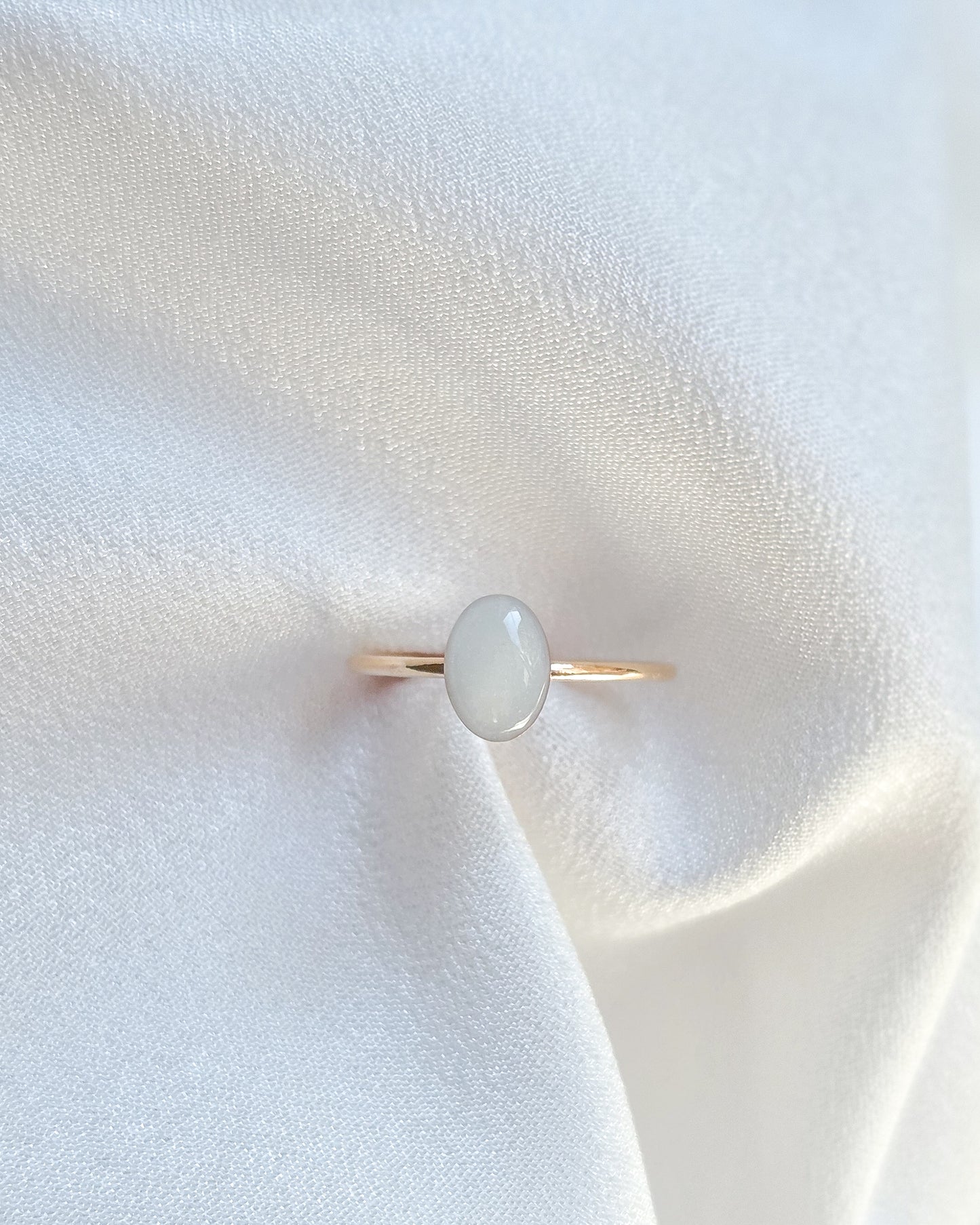 Milk Oval Ring in 14K Gold Filled