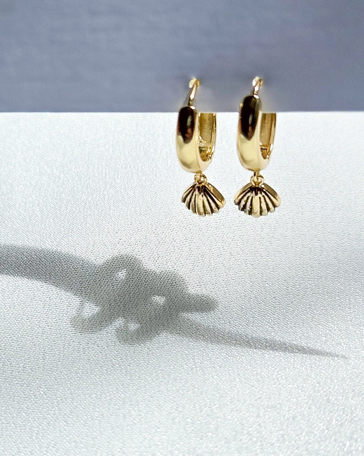 Clamshell Earrings