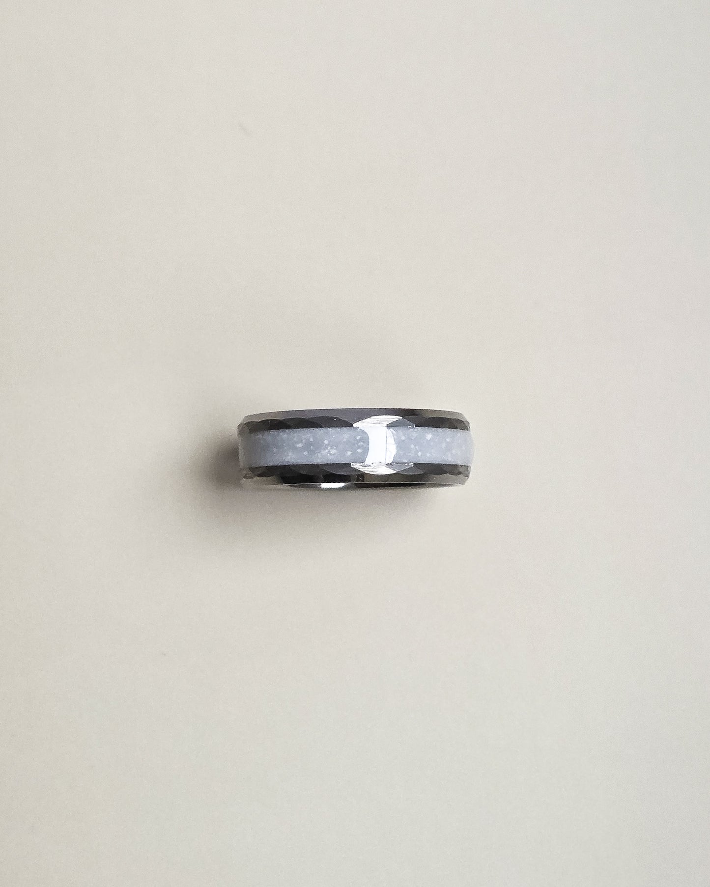 Hammered Edge Ring