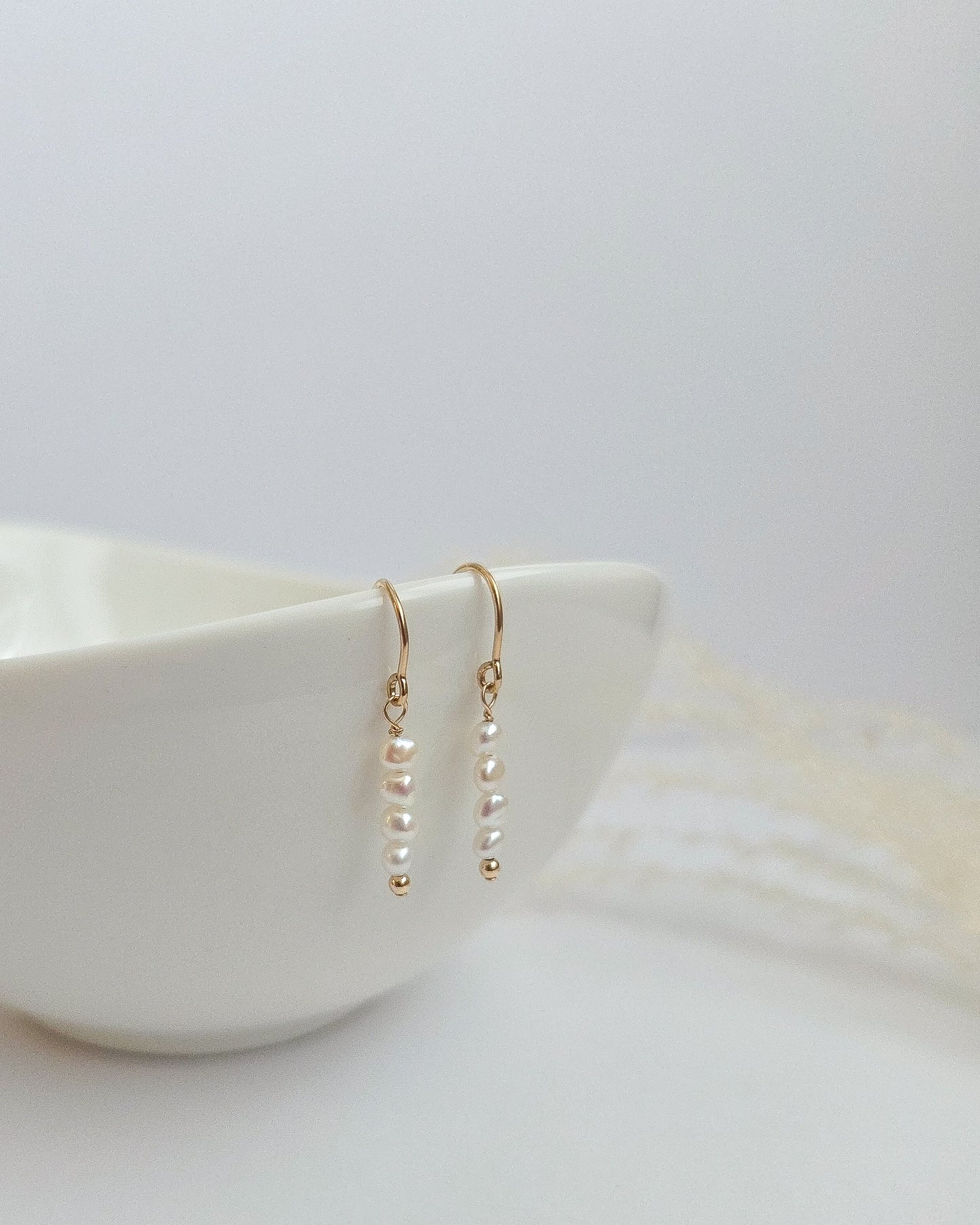 Freshwater Pearl Threader Earrings | 14K Gold Filled