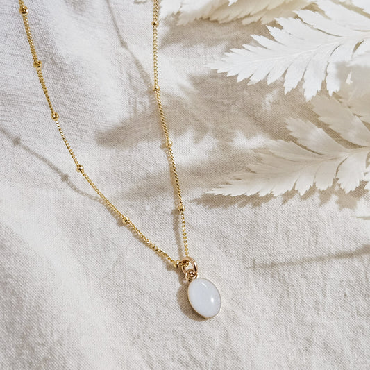 Milk Oval Necklace in 14K Gold Filled