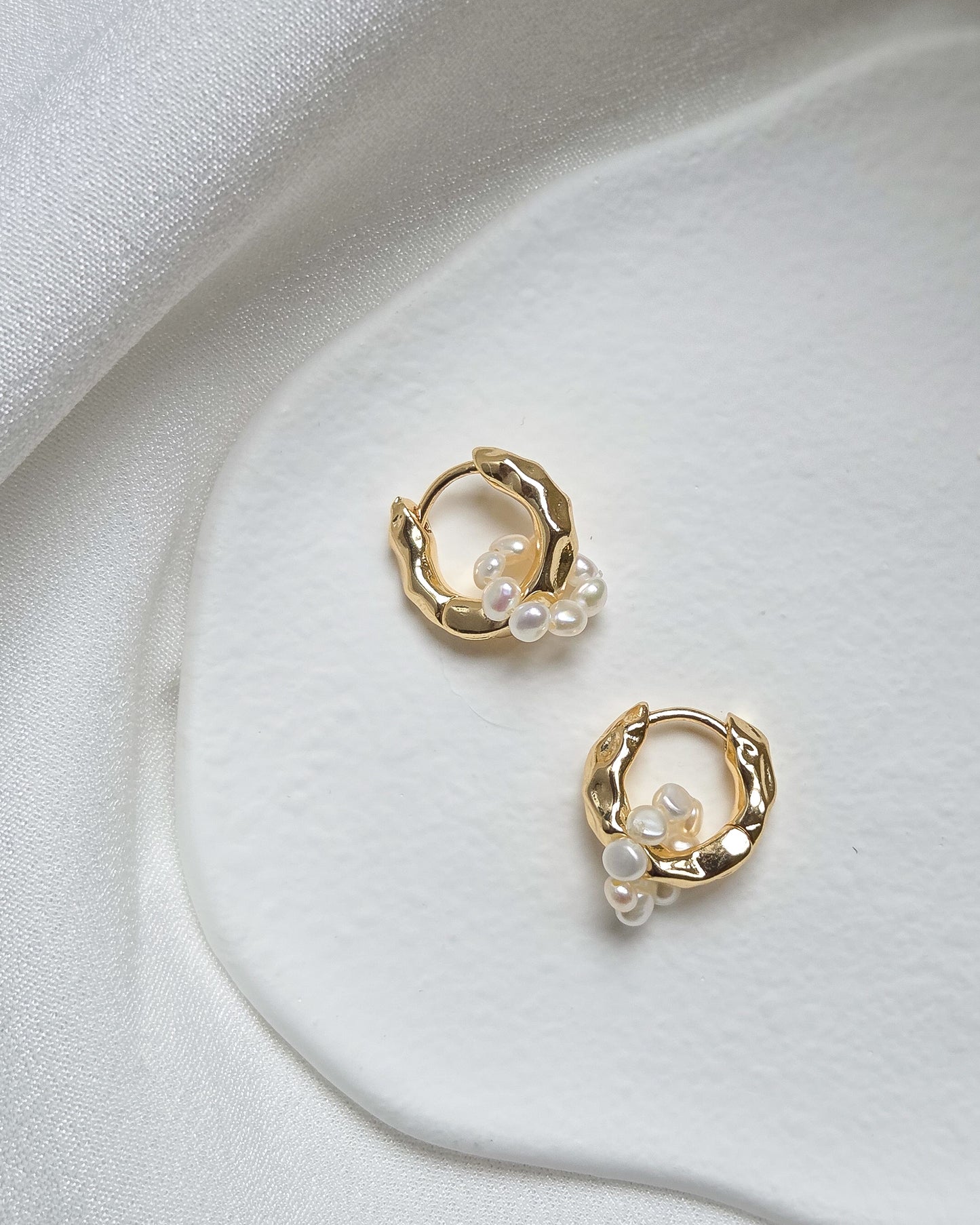 Halo Pearl Hoops