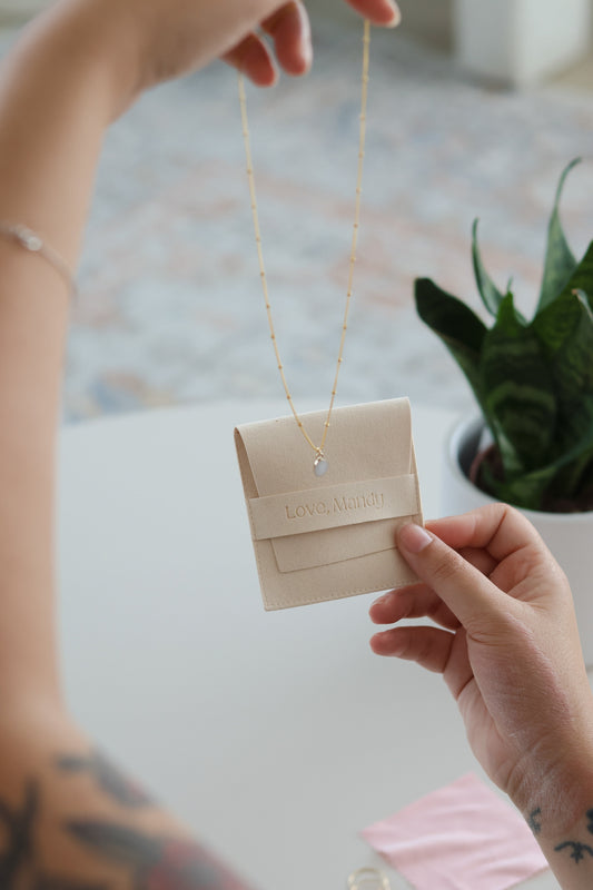 Milk Oval Necklace in 14K Gold Filled