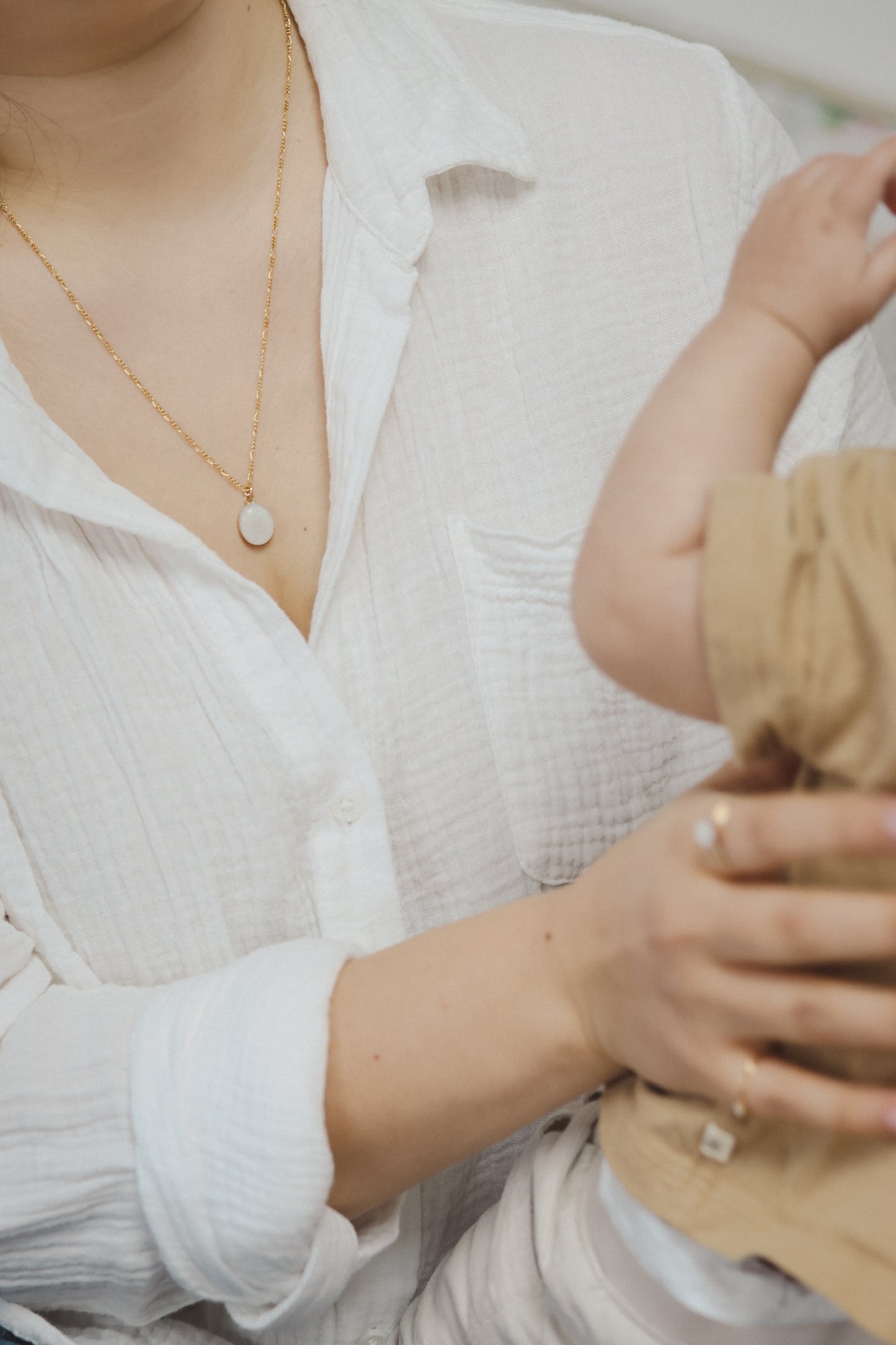 Milk Oval Necklace in 14K Gold Filled